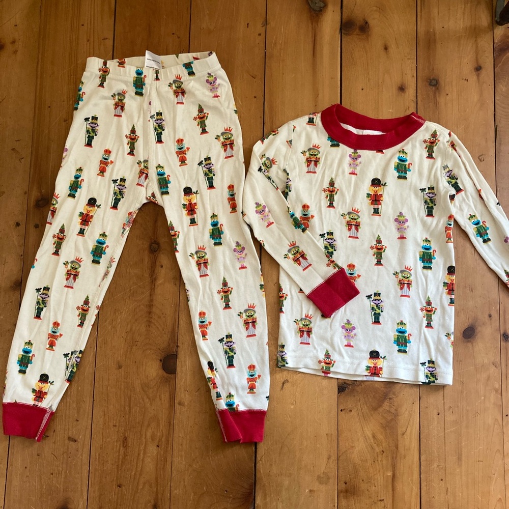 Sesame Street Kids Pajama Set - Cream and Red